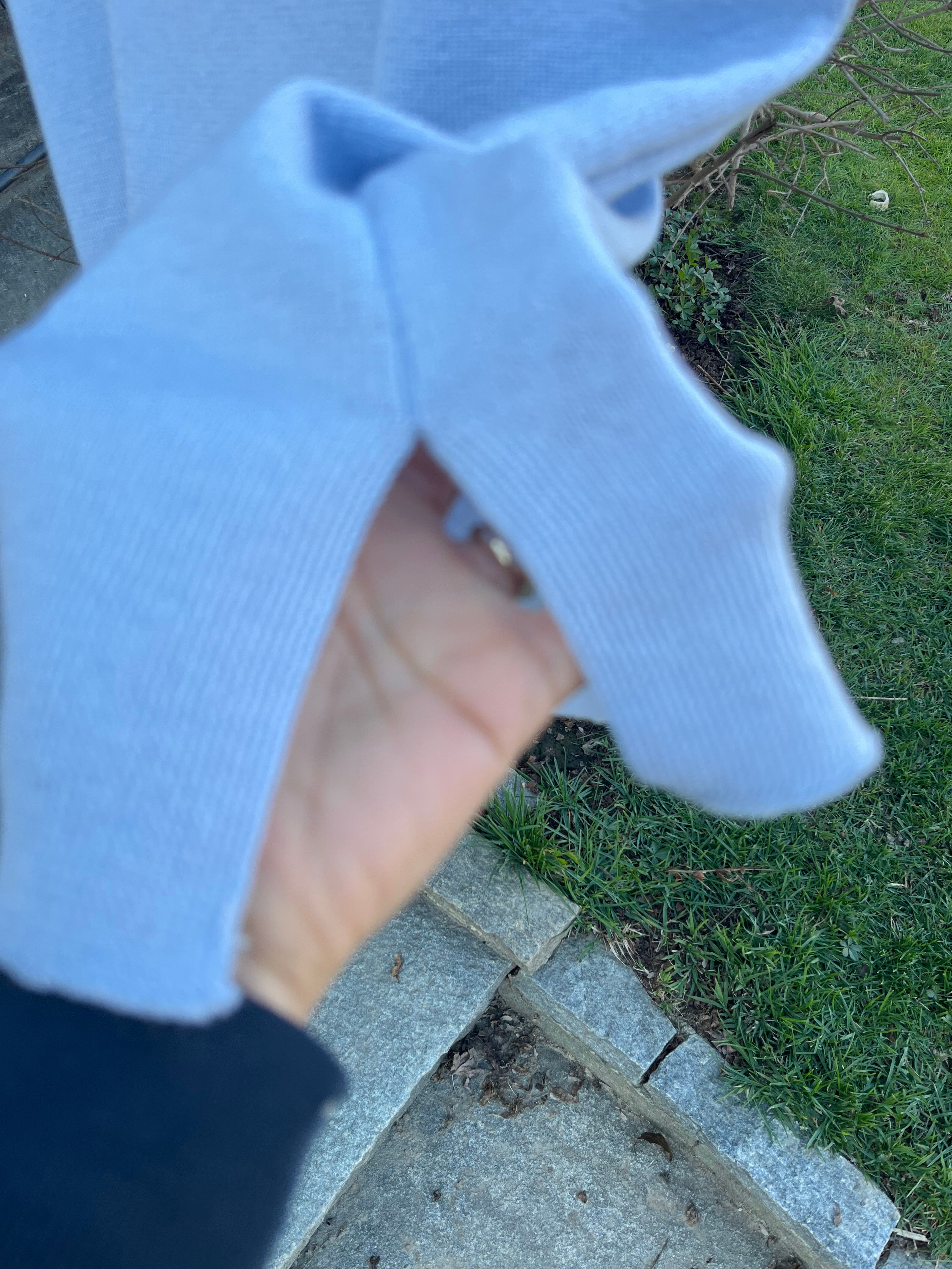 Smanicato azzurro pura lana